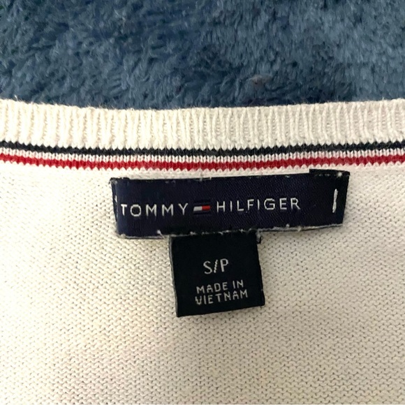 Tommy Hilfiger Women’s White Cardigan With Red & Blue Stripes - Picture 3 of 5